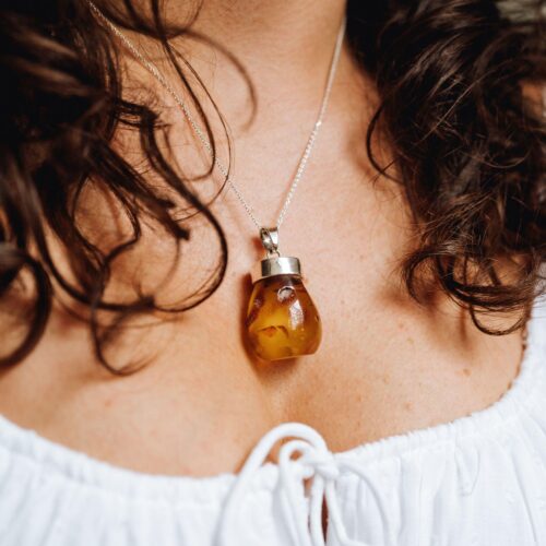 Honey Amber Nugget Necklace Yellow Amber Pendant Necklace Organic Amber Stone Jewellery Amber Silver
