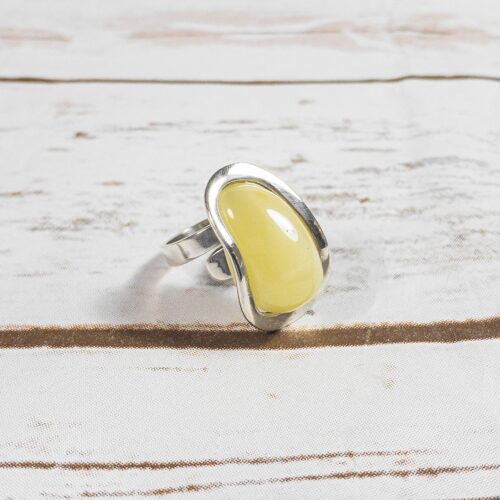 Natural Baltic Amber Ring Sterling Silver Gemstone Ring White Amber Stone Ring Handmade Amber Ring Large Amber Statement Ring